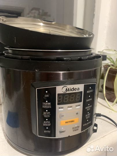 Мультиварка Media