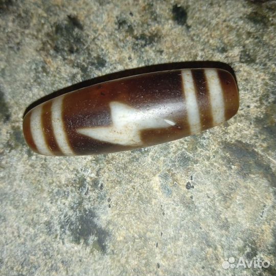 Старая Бусина Дзи Мистический узел и молния