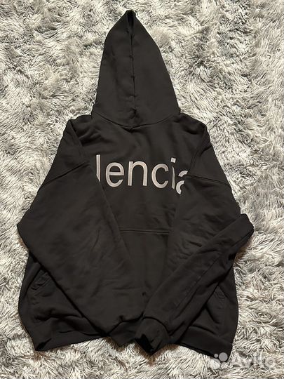 Худи balenciaga bal.com