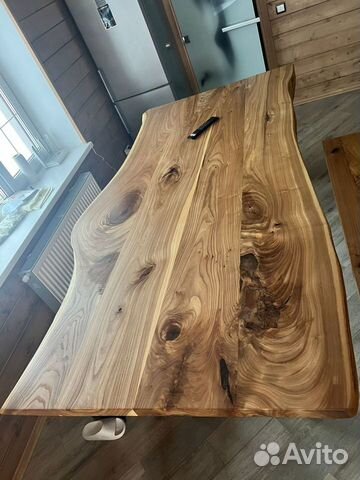 Обеденный стол массив дерева