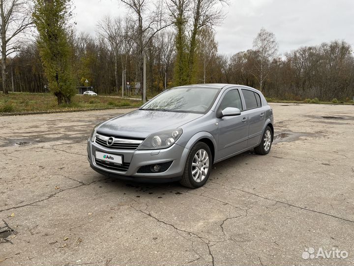 Opel Astra 1.8 МТ, 2007, 258 000 км
