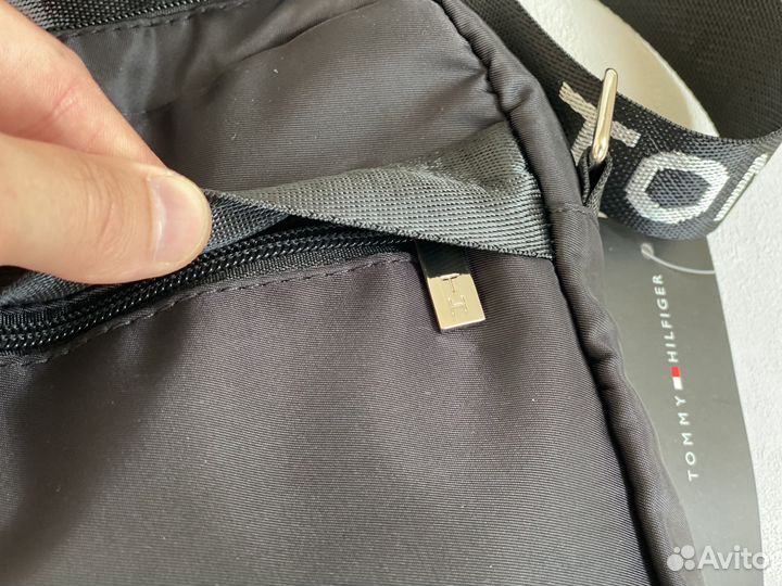 Сумка Tommy Hilfiger черная