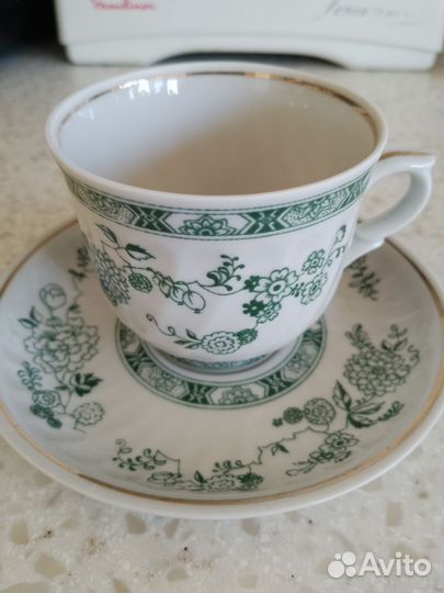 Фарфоровый кофейный сервиз на 6 персон