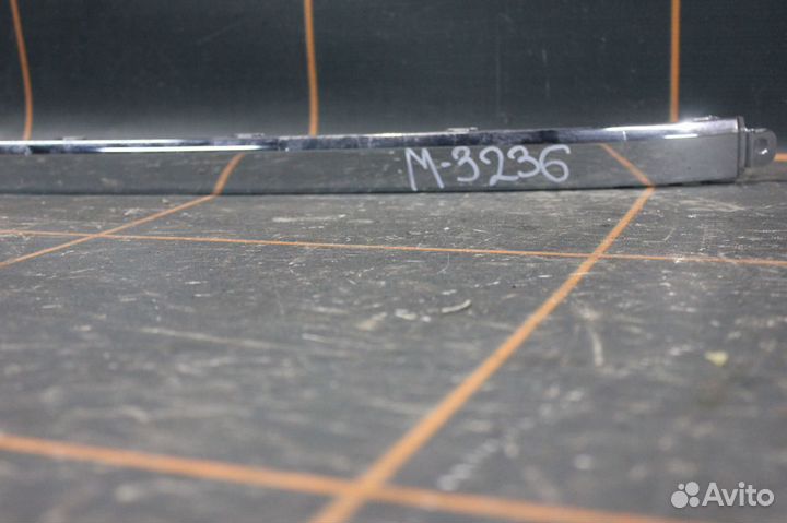 Молдинг бампера заднего - Volkswagen Touareg 2