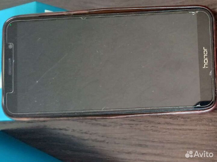 Телефон honor 7s