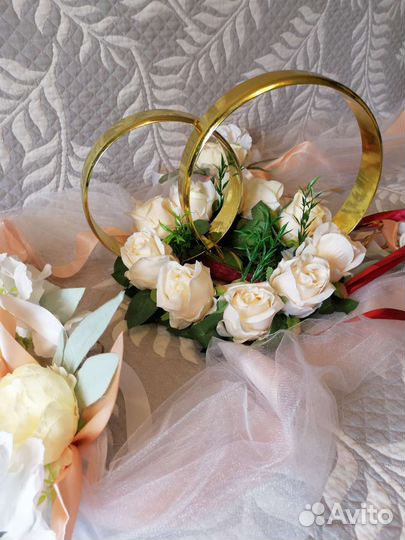 Свадебные украшения на машину