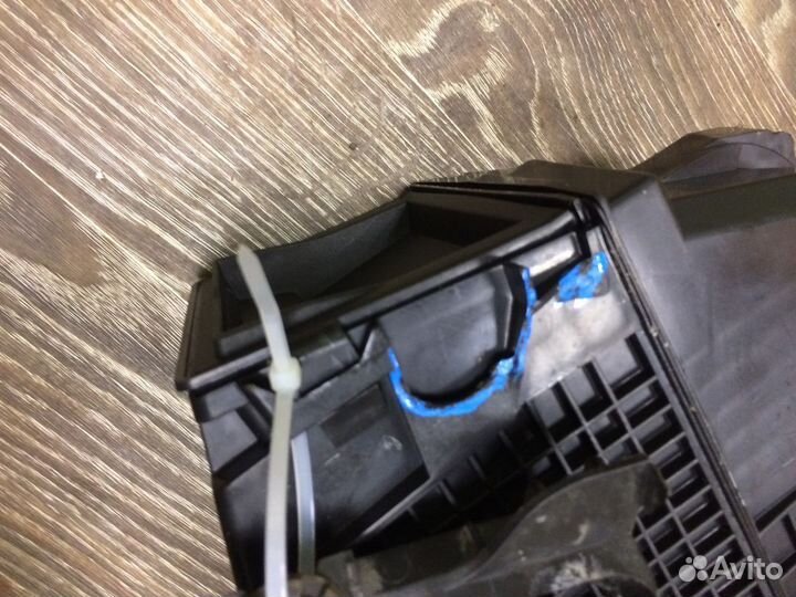 Корпус воздушного фильтра Renault, LADA