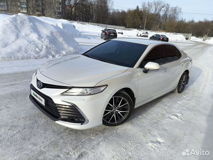 Toyota Camry 2.5 AT, 2021, 11 000 км