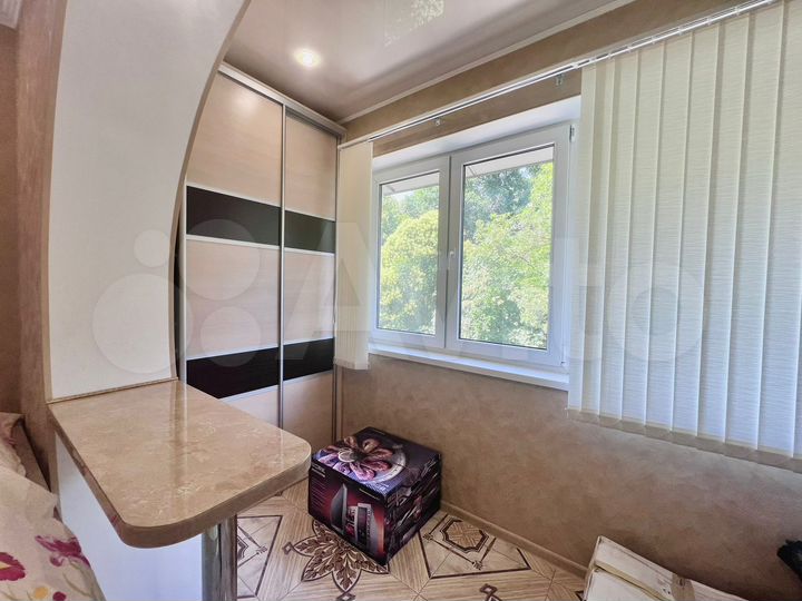 3-к. квартира, 65 м², 4/12 эт.