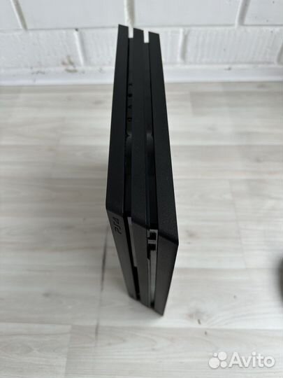Sony PS4 PRO 1tb