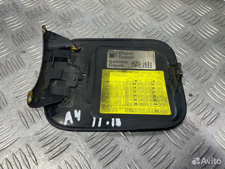 Б/У Лючок бензобака Audi A4 B5 1994-2000#001