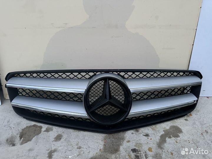 Решетка радиатора Mercedes Benz E-Class W212 S212