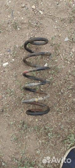 Пружина передняя Volkswagen Passat B5+ AZM 2003