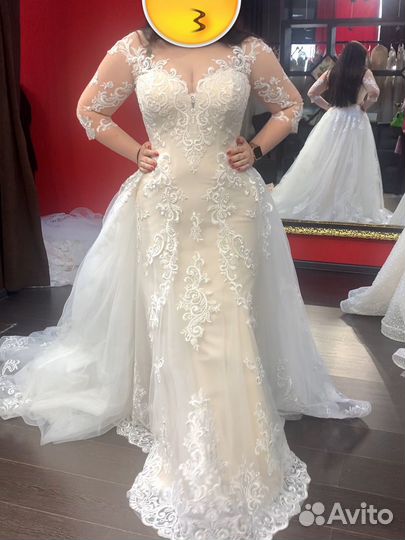 Свадебное платье