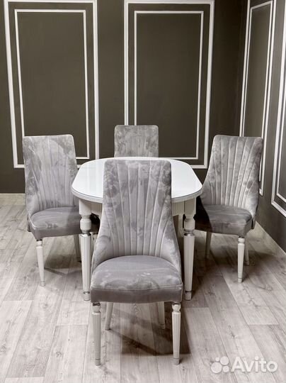 Столы и стулья для кухни. В наличии