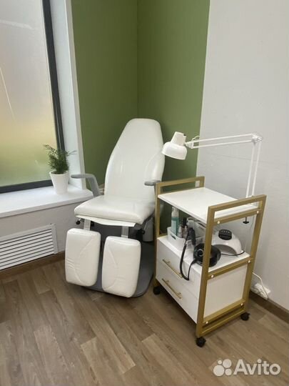 Место в аренду для мастера маникюра