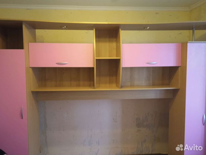 Детская с кроватью и матрасом бу