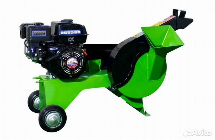 Бензиновый измельчитель веток Дровосек