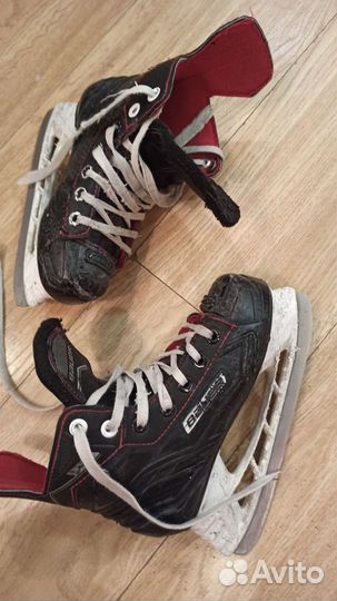 Хоккейные детские коньки bauer
