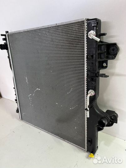 Радиатор охлаждения Toyota Land Cruiser prado 150