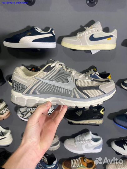 Кpосcови Nike Zoom vomero 5