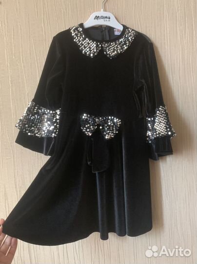 Платье бархатное