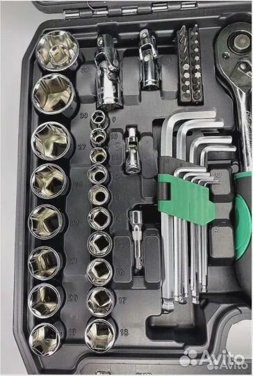 Набор ручных инструментов 121 предмет. Новый