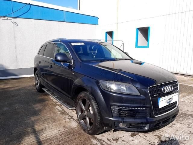 Audi Q7 машинокомплект