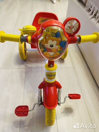 Детский трехколесный велосипед