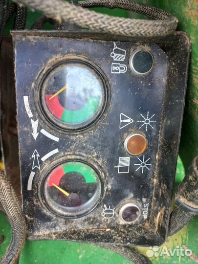 Пресс-подборщик John Deere 550, 2003