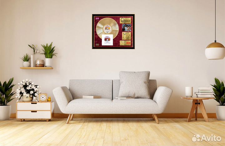 Queen золотой винил с автографами в рамке