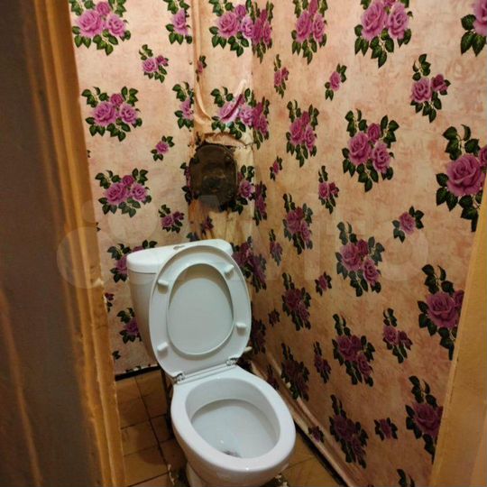 2-к. квартира, 49 м², 1/2 эт.