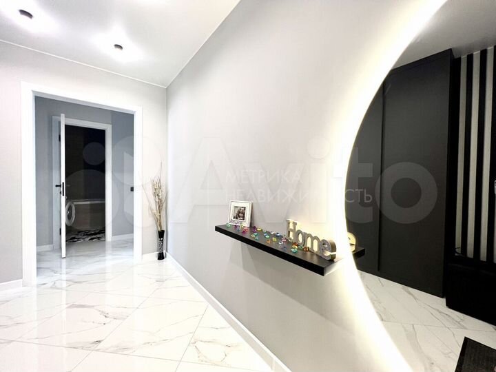 2-к. квартира, 67,7 м², 12/14 эт.