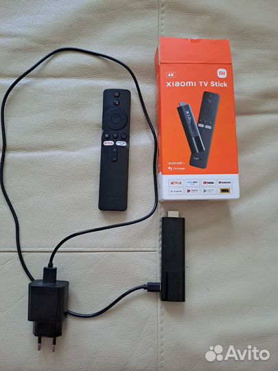 Приставка для смарт тв Xiaomi mi tv stick 4k