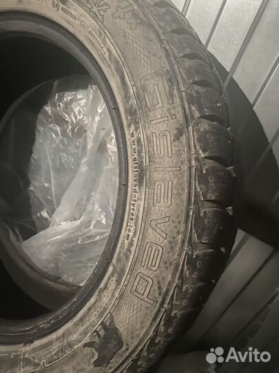 Gislaved Nord Frost 5 215/55 R16