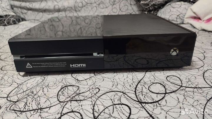 Приставка Xbox One