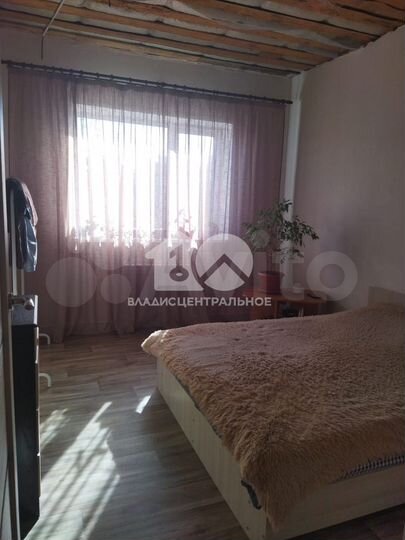 Дом 101 м² на участке 8 сот.