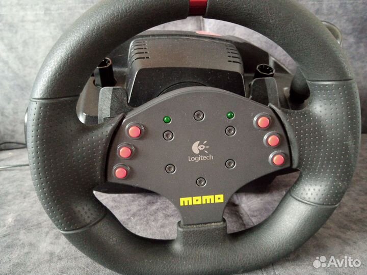 Logitech momo racing