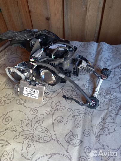 Фара на nissan хтреил т32