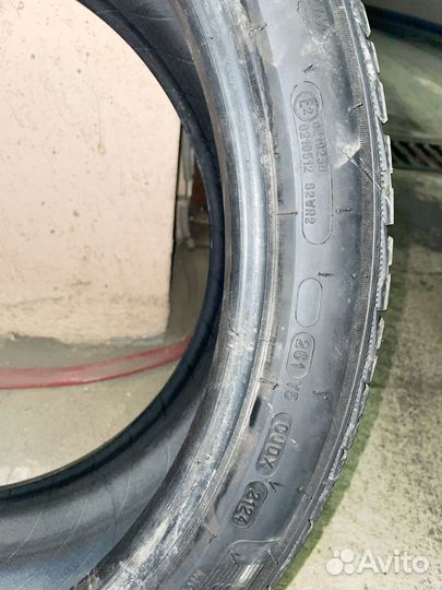 Michelin Alpin 5 255/40 R21