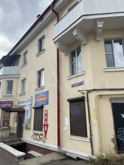 Комната 10,8 м² в 1-к., 2/3 эт.