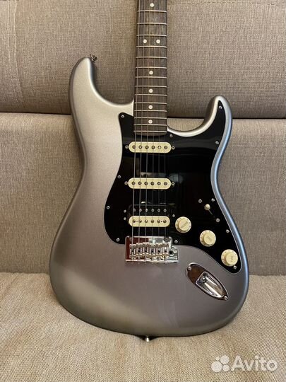 Fender american professional ii stratocaster 2022