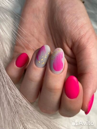 Маникюр с покрытием Мурино