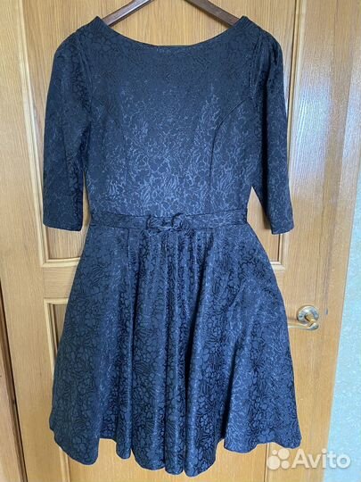 Черное платье