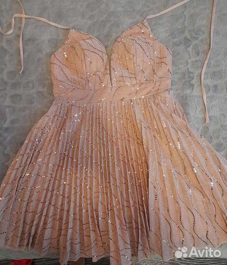 Вечернее платье