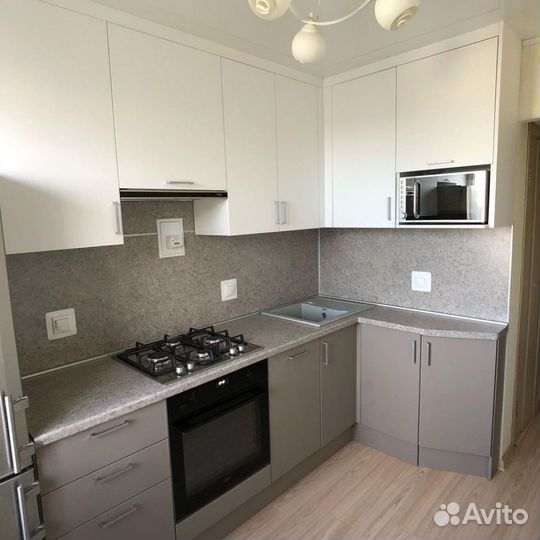 Кухня угловая