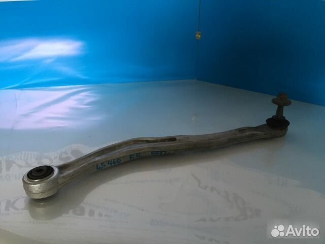 Рычаг верхний попереч задний правый Lexus Ls4