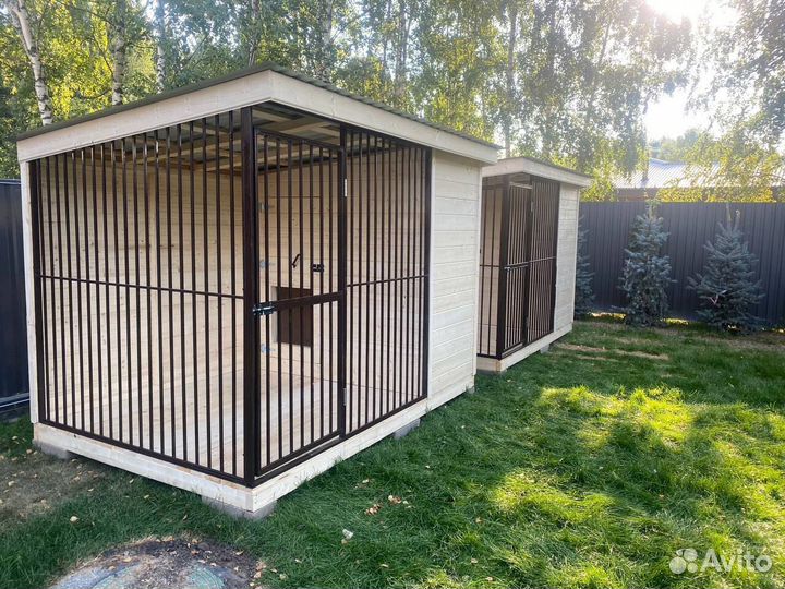 Вольер с выгулом