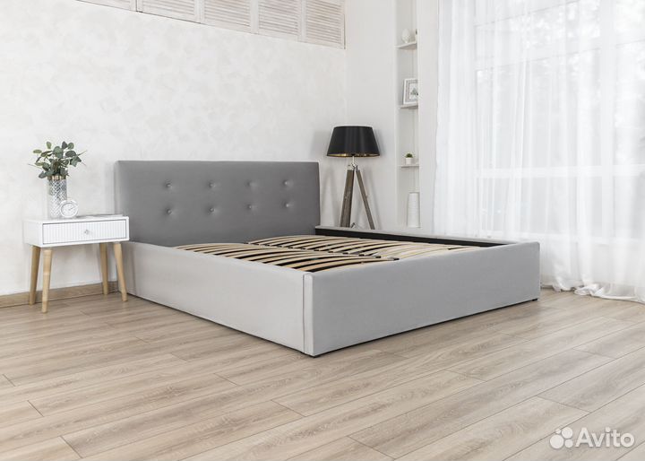 Кровать подъемный механизм и матрас 200 на 200