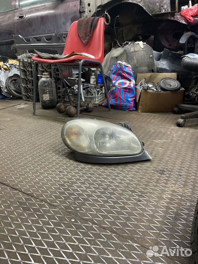 Фара правя lanos